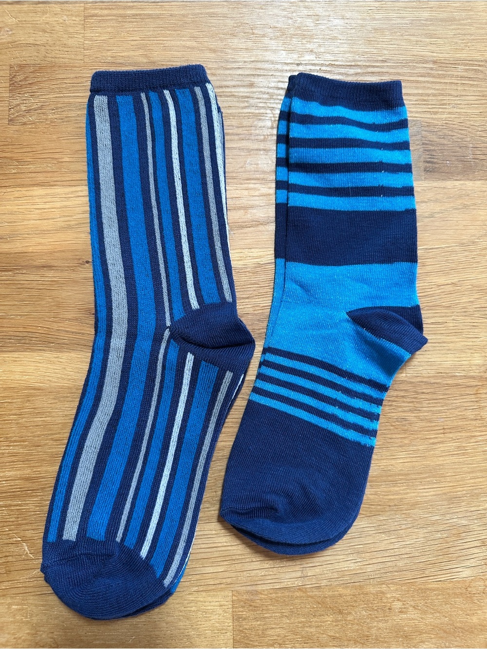 Blue Striped Men's Crew Socks - Pack of 2
